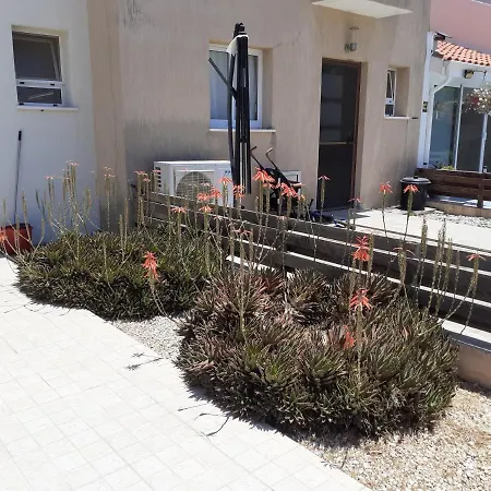 2-bed House Sleeps 6 -pool -free Parking -netflix Semesterbostad Mandria (Paphos)