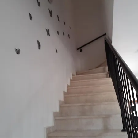 Beautiful 2-bed House In Paphos Holiday home