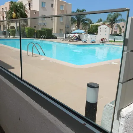Beautiful 2-bed House In Paphos