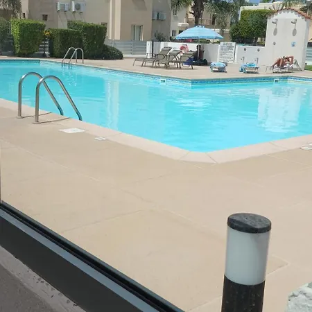 2-bed House Sleeps 6 -pool -free Parking -netflix Semesterbostad Mandria (Paphos)