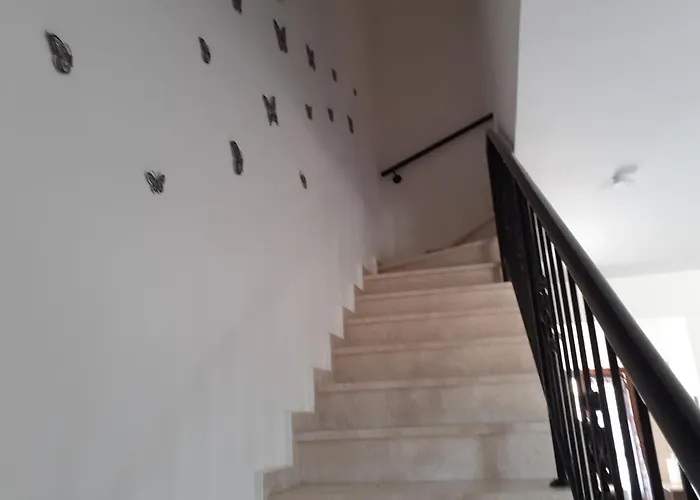 2-bed House Sleeps 6 -pool -free Parking -netflix Σπίτι διακοπών